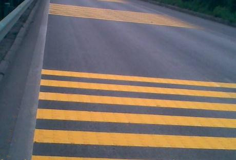 十堰道路標(biāo)線施工