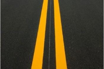 道路交通標線在性能上有什么樣嚴格的要求呢？