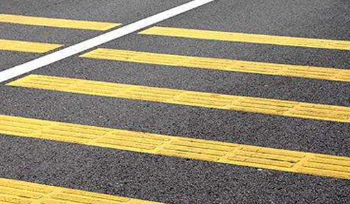 道路標(biāo)線施工