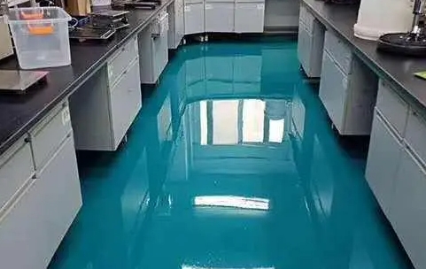 十堰恐龍化工：酸堿的化驗(yàn)室適合做環(huán)氧地坪?jiǎn)?>
                                </a>
                            </div>
                            <div   id=