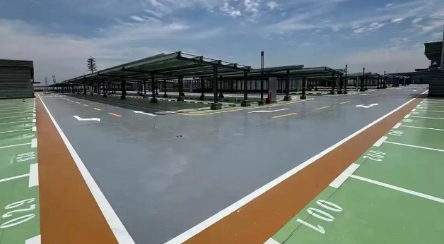 夏季室外地坪漆施工，起泡什么原因？